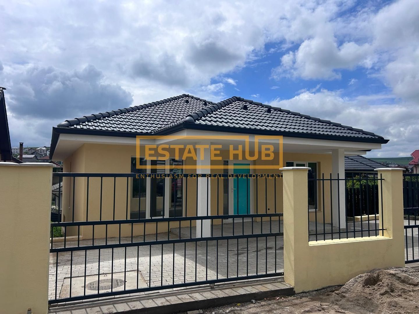 Casă pe un singur nivel, 5 camere, 400 mp teren, Apahida - Poză 7