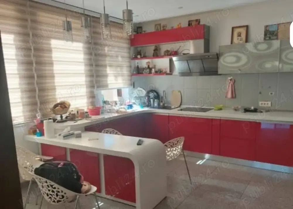 De vanzare Vila 10 camere P-ta Progresu Giurgiului Metrou Brancoveanu - Poză 4