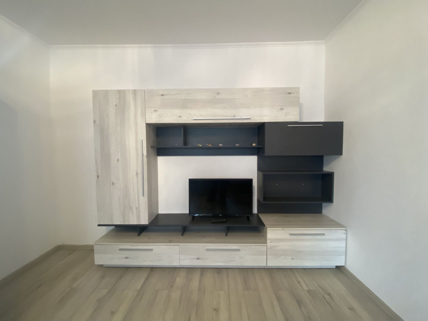 Apartament cu doua camere, soseaua Pantelimon, 107.500€ negociabil - Poză 6