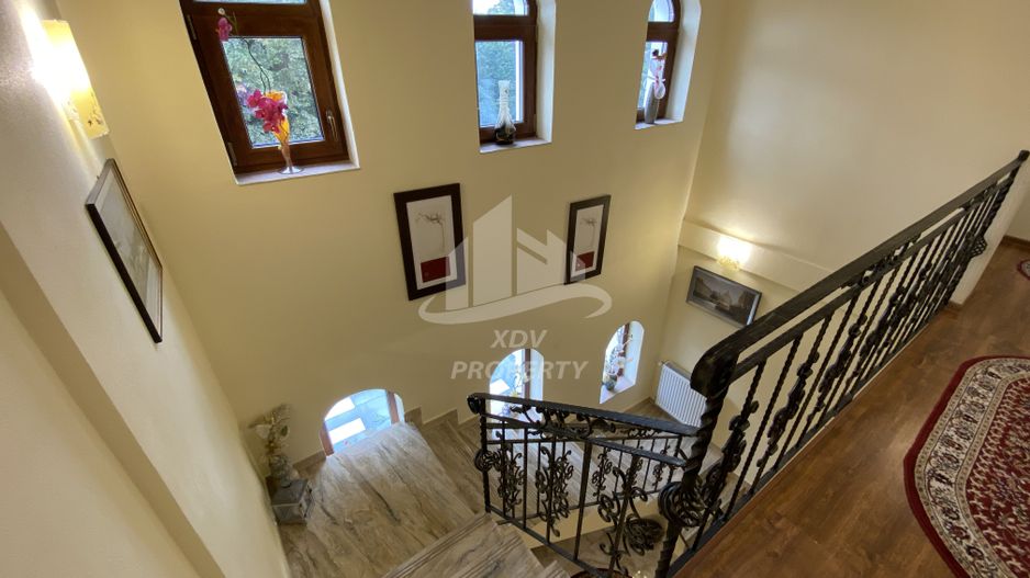 Vila  Frumoasa , Sibiu ,6 camere , 5 Bai , mobilata ,utilata - Poză 16