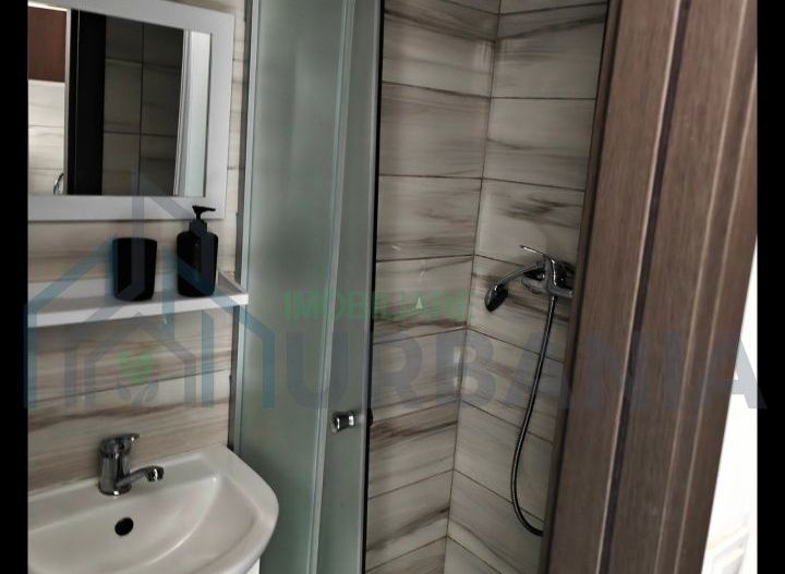 Vand camera camin 12 mp, Bularga, Iasi - WC si dus in casa, mobilat, utilat - Poză 8