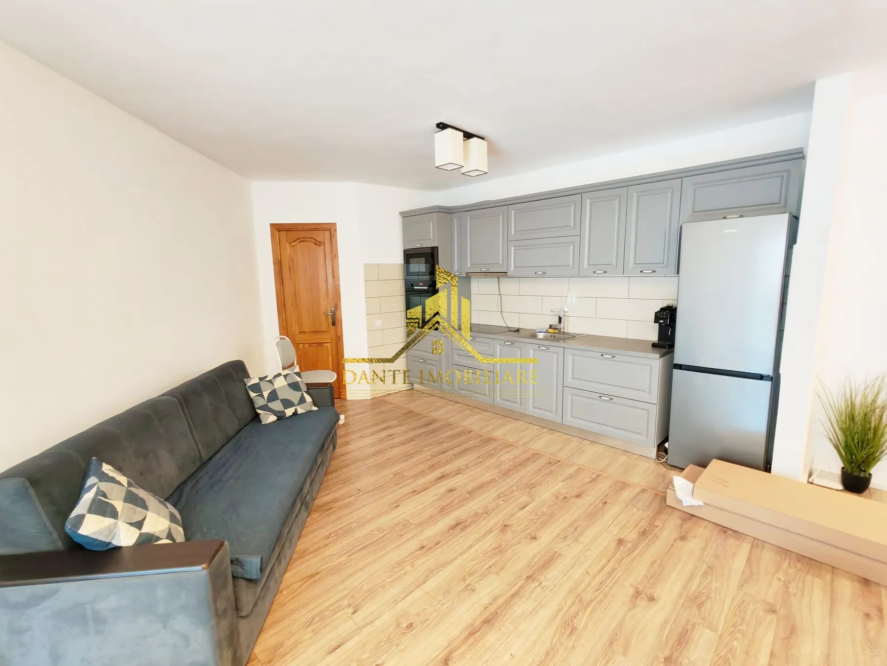2 camere, mobilat modern, bloc nou, terasa, Gheorgheni, Iulius Mall — fotografia 3