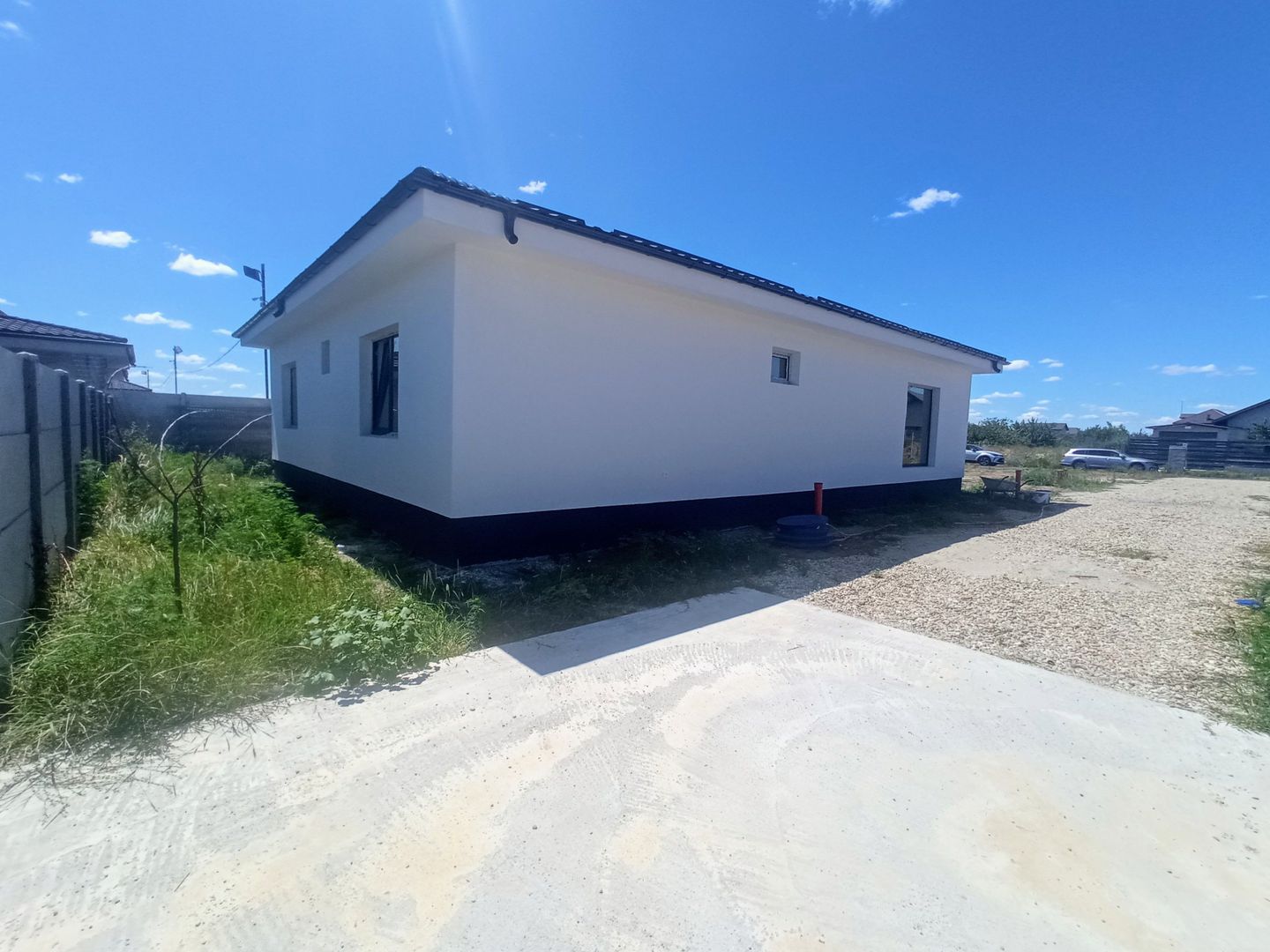 CASA INDIVIDUALA DOMNESTI, 4 CAMERE, INCALZIRE PARDOSEALA, COMISION 0% - Poză 3