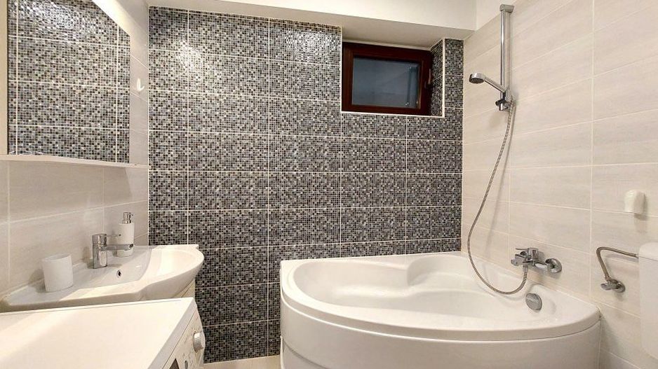 De Inchiriat Apartament 2 Camere Natiunile Unite, parcare si centrala - Poză 6