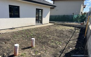 Casa 3 camere, 90 mp, zona Campenesti - Poză 2