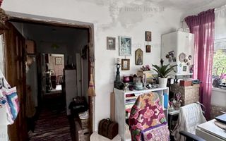 Casa singura la curte  - 7 minute de metrou - Poză 12