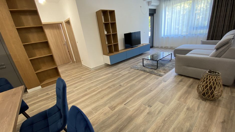 Apartament Dumbravita aproape de Padure - Poză 1