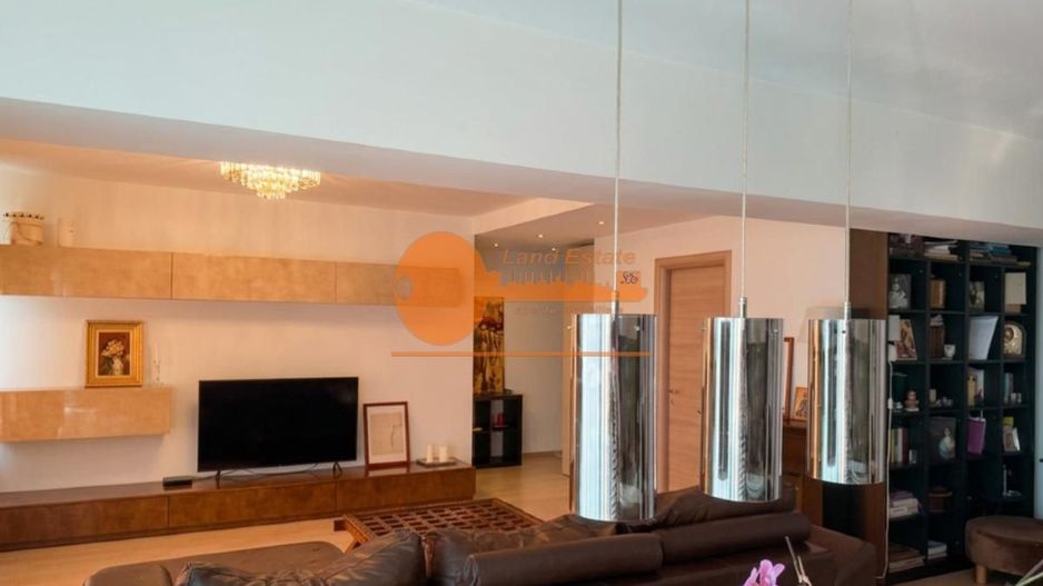 Apartament 4 camere | Dămăroaia | Parcare inclusă - Poză 2
