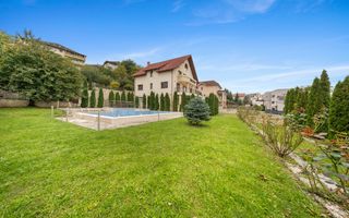 Vila cu teren de 1081 mp in cartierul Andrei Muresanu! - Poză 1