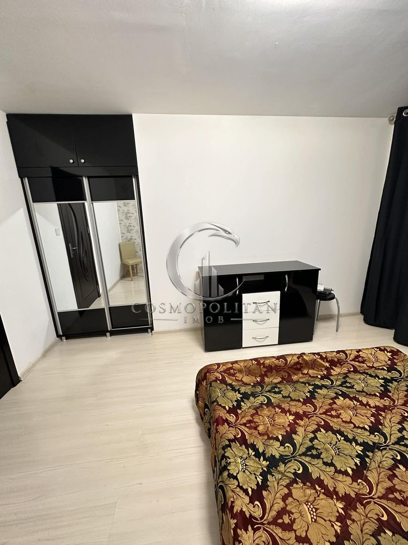 Casa si teren 740mp in Vadu Pasii/BZ ~ constructie 2007, finisaje - Poză 4