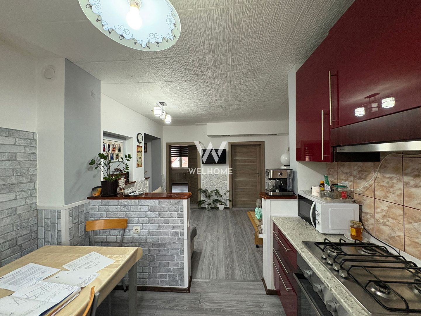 Casa tip duplex - 4 camere, balcon si curte proprie - Zona Lazaret - Poză 7