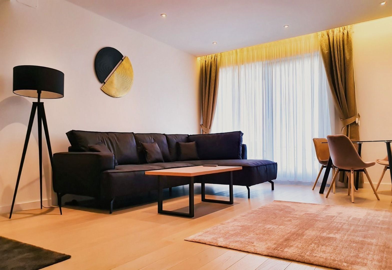2 camere -VEDERE PANORAMICA || LOC DE PRACRE INCLUS || - Poză 9