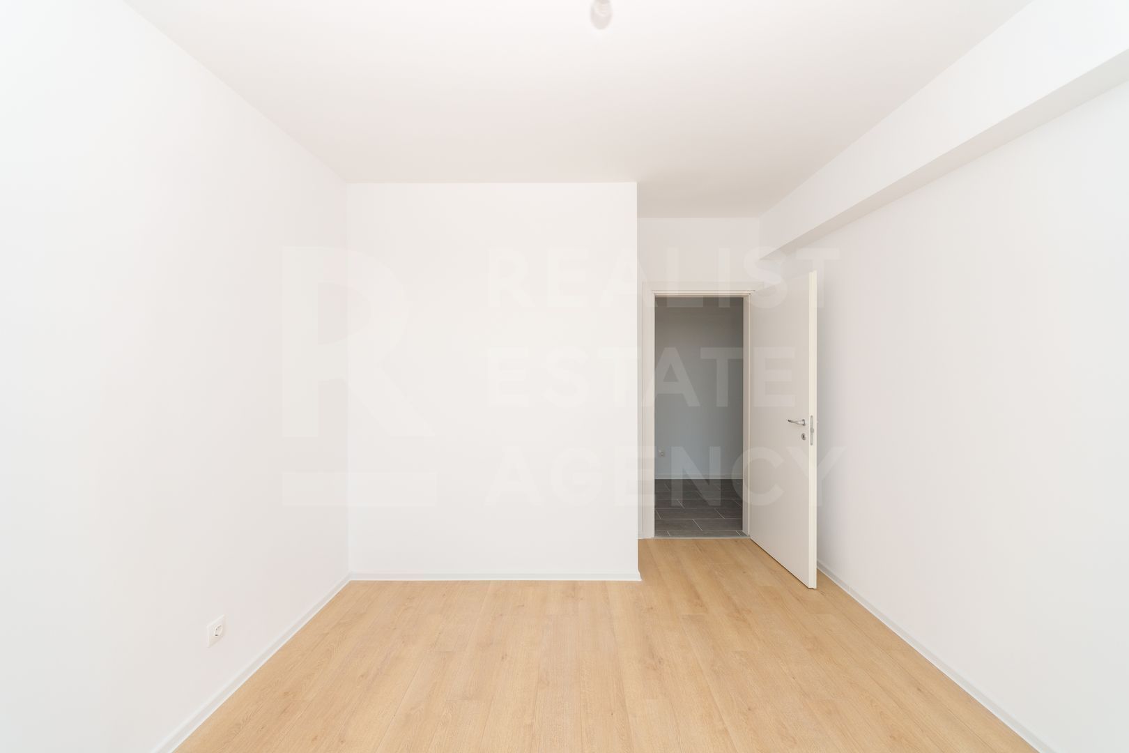 Vânzare, apartament, 2 camere, zona Bucureștii Noi, București - Poză 6