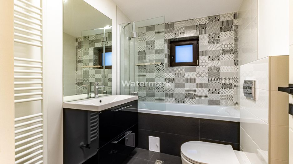 Apartament cu 4 camere de închiriat în zona Alexandru cel Bun - Poză 18