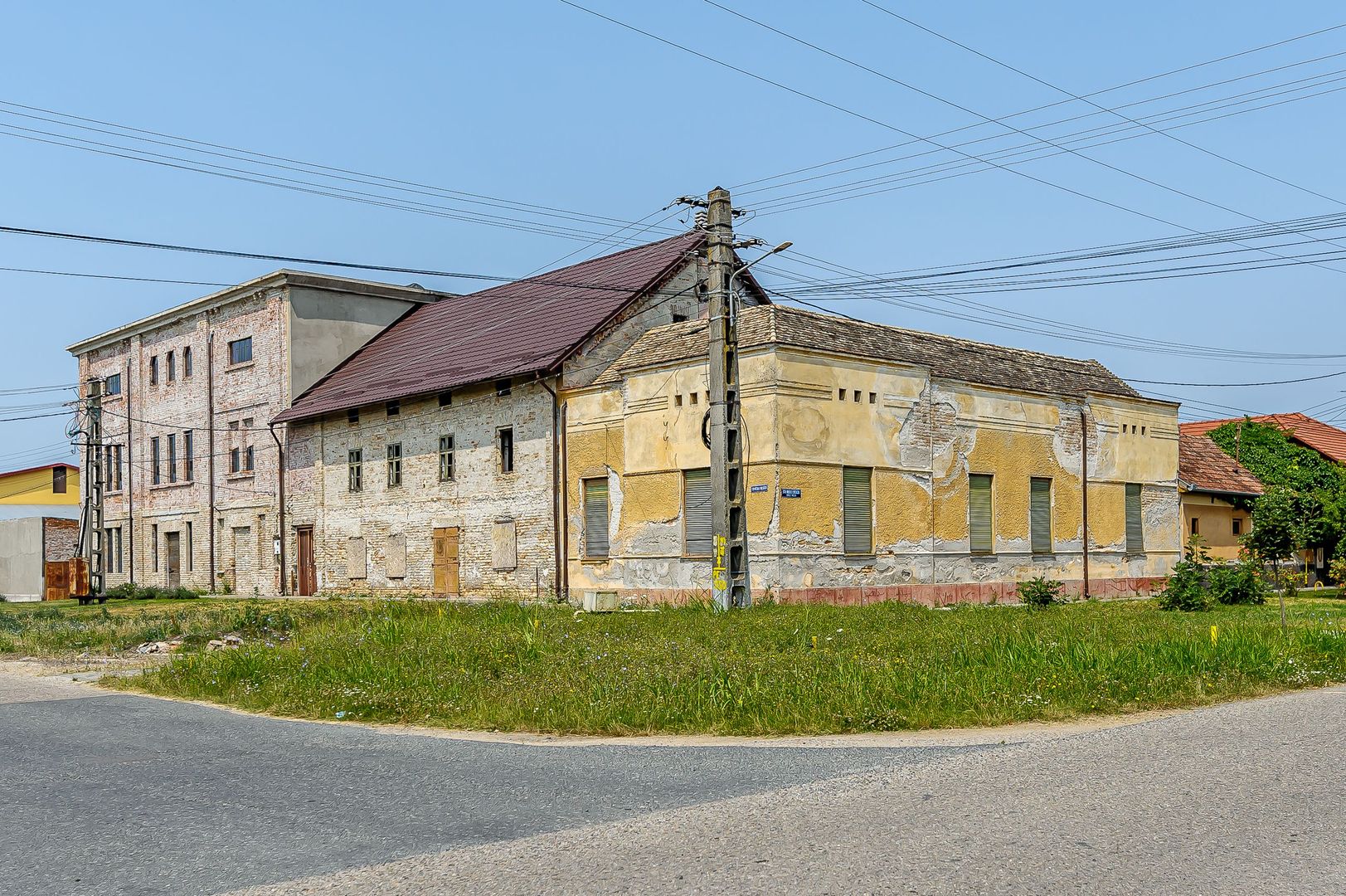 Moara veche Szabados malom -spațiu comercial Nădlac - Poză 11