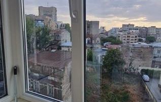 Garsonieră spațioasă de închiriat, Universitate, mobilat lux, centrală proprie - Poză 8