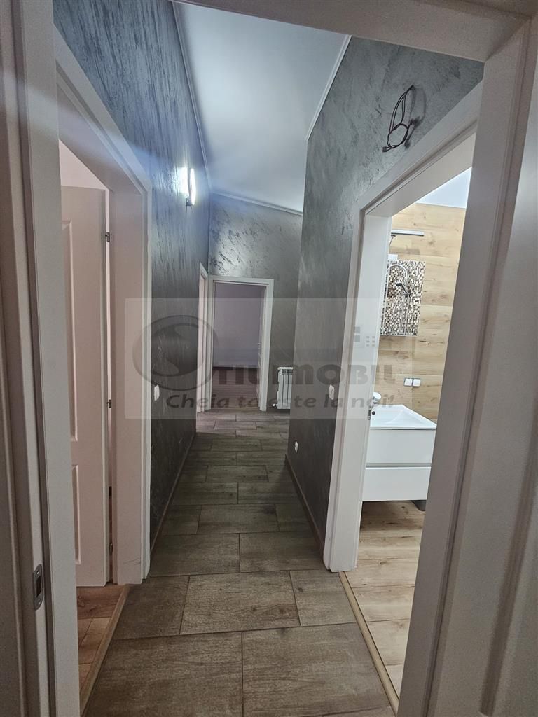 Apartament 4 camere - 85mp - Pacurari -Alpha Bank - Poză 10