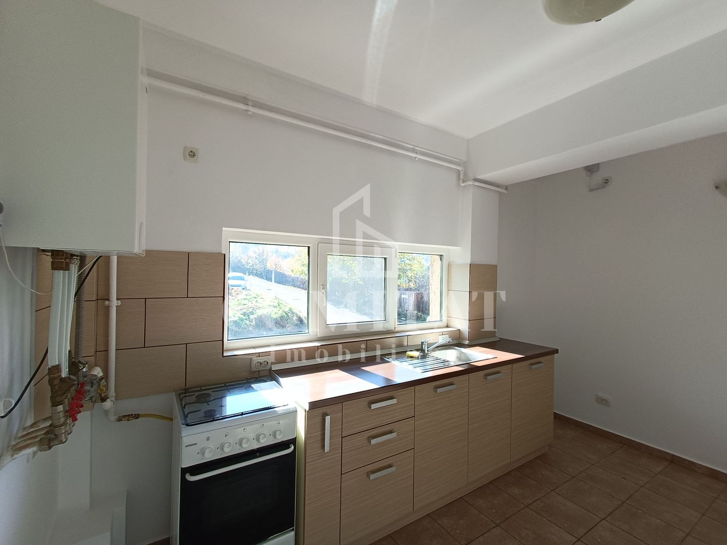 Apartament de inchiriat 3 camere | 70mp | cartierul Manastur - Poză 2