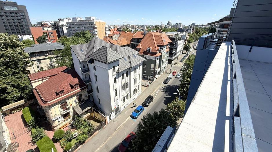 Polona - Duplex 256 mpu, 6 camere, etaje 6+7, panorama, terase 52 mp - Poză 2