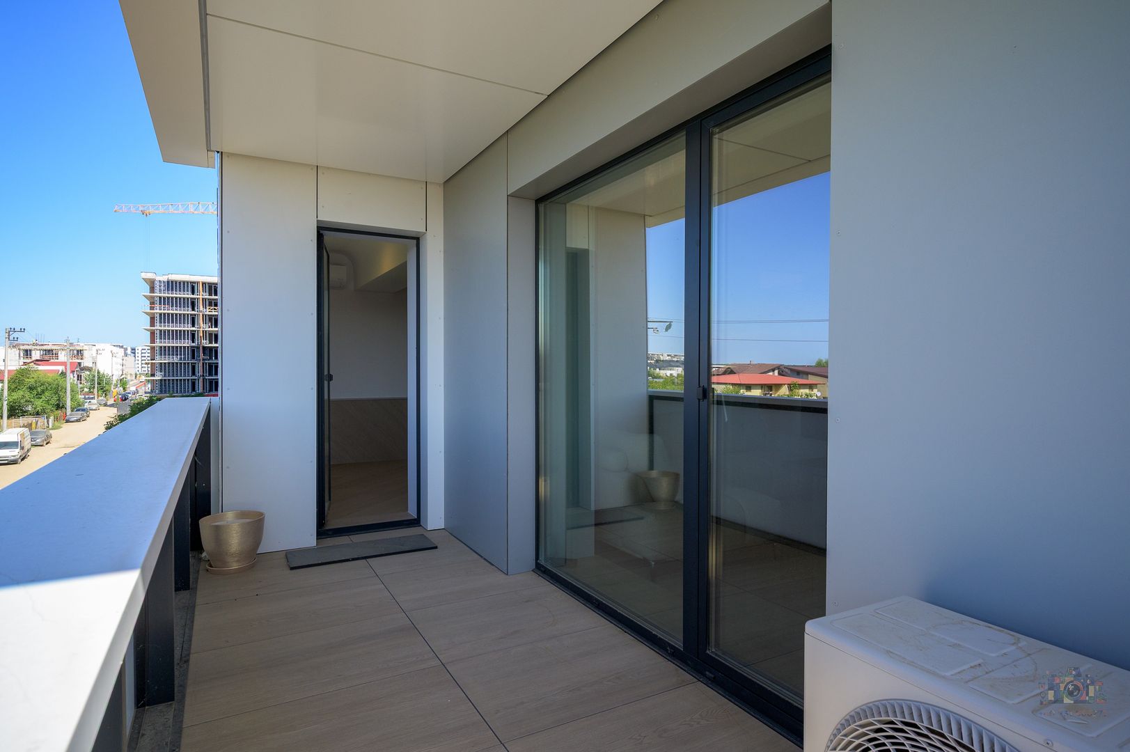 Cortina North | 3 camere lux, parcare subterană și boxă - Poză 25