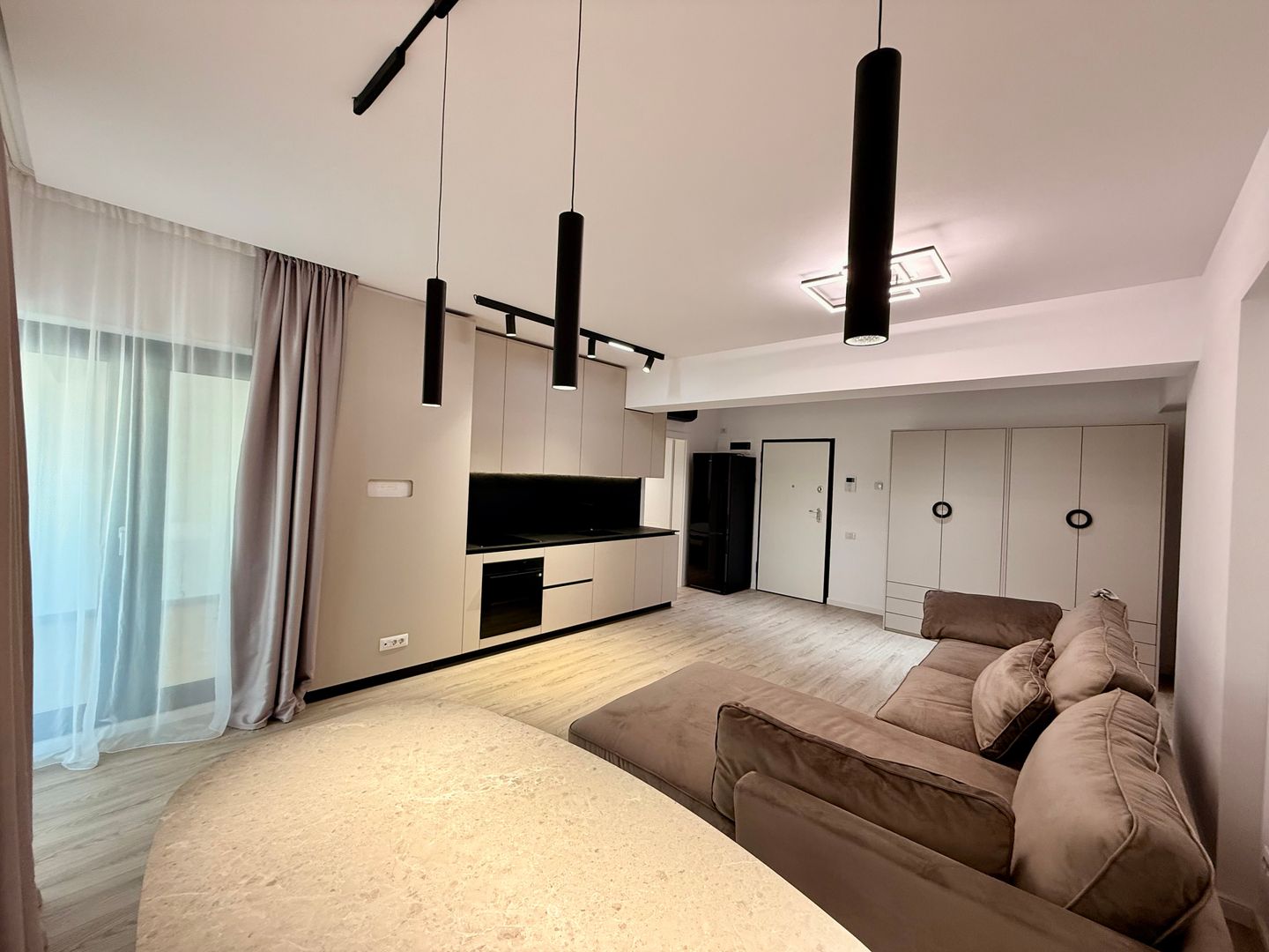 Apartament 2 camere Crystal North Pipera – mobilat. - Poză 2