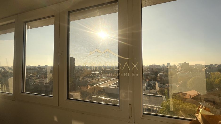 Apartament  3 camere** Bloc reabilitat  termic//Metrou Piata Iancului - Poză 1