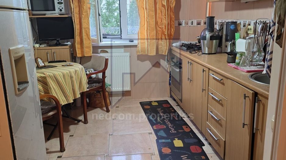 Vanzare apartament 2 camere Lizeanu - Poză 13