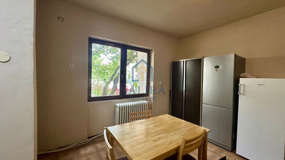 Casă de vânzare - Poză 11