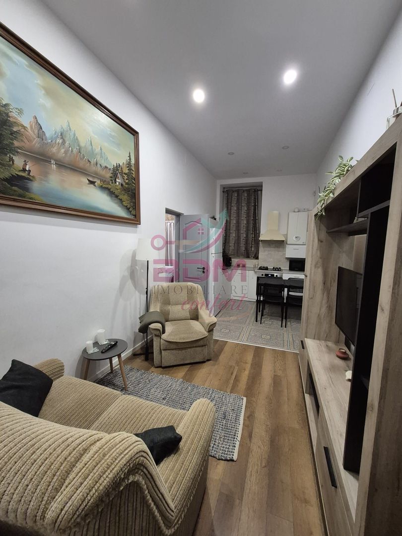 Apartament la cheie | 3 camere | loc de parcare | zona centrala - Poză 3