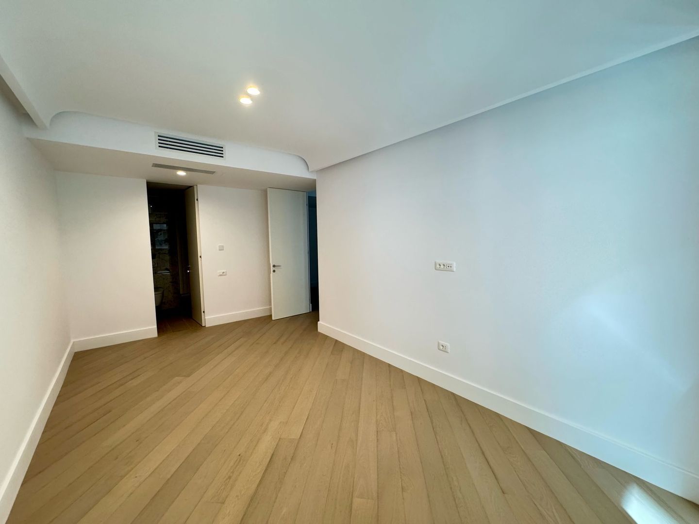 Apartament 3 Camere I CORTINA 126 I Iancu Nicolae - Poză 7