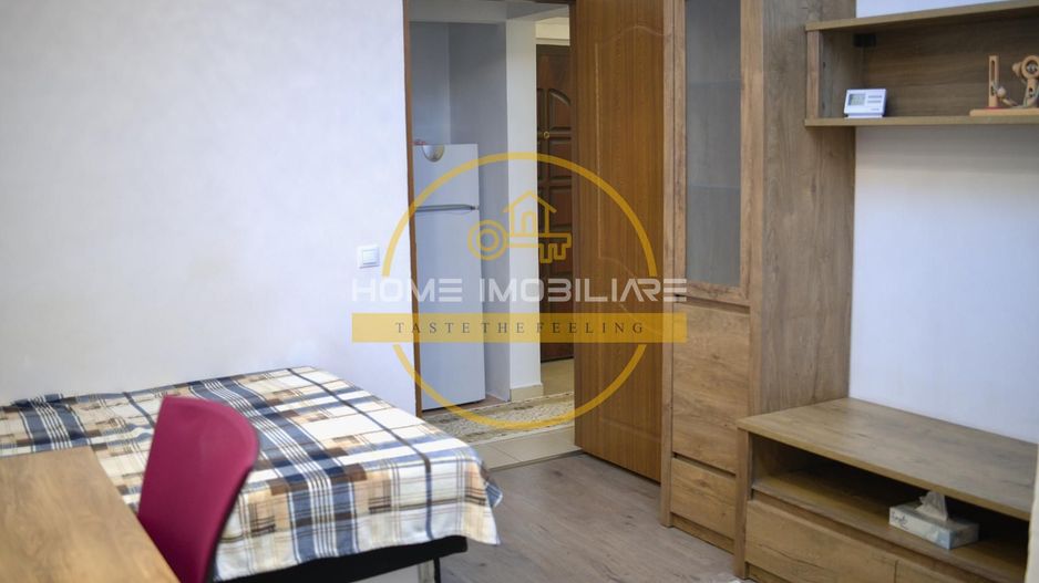 Apartament cu 2 camere / 52mp/ zona Podu Ros - Poză 1