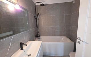 Apartament 4 camere, 2 bai bloc nou cu lift si parcare - Poză 5