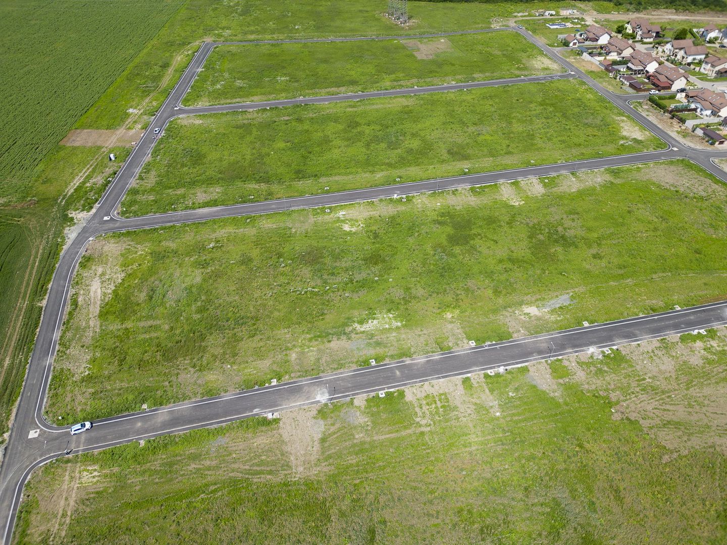 Loc de casa de 476 mp în Via Carmina - Poză 18