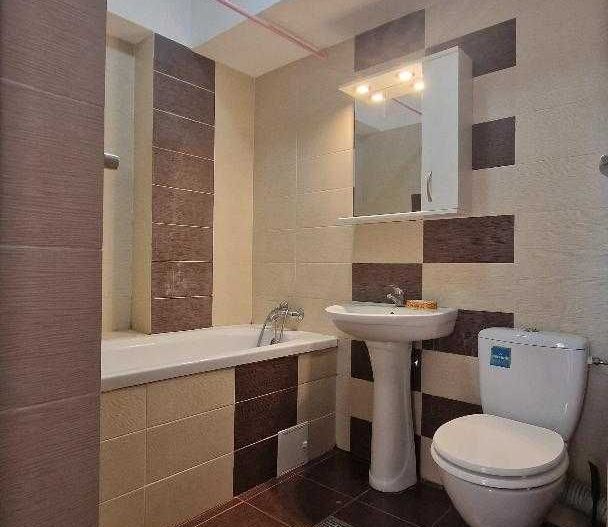 Bloc nou 2 camere + dressing la metrou Piata Sudului Delta Vacaresti - Poză 5