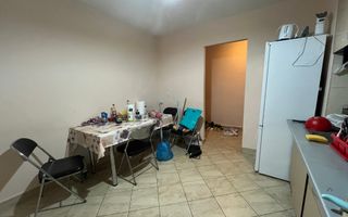 Etaj 2, centrala proprie, ideal pentru investitie - Complex - Poză 3