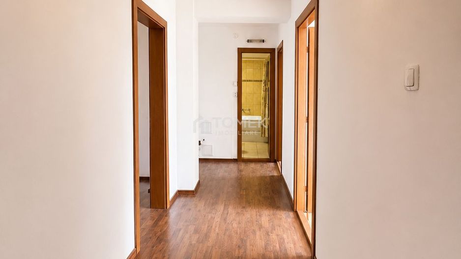 Apartament 4 camere suprafata mare zona Scriitorilor Brasov - Poză 4