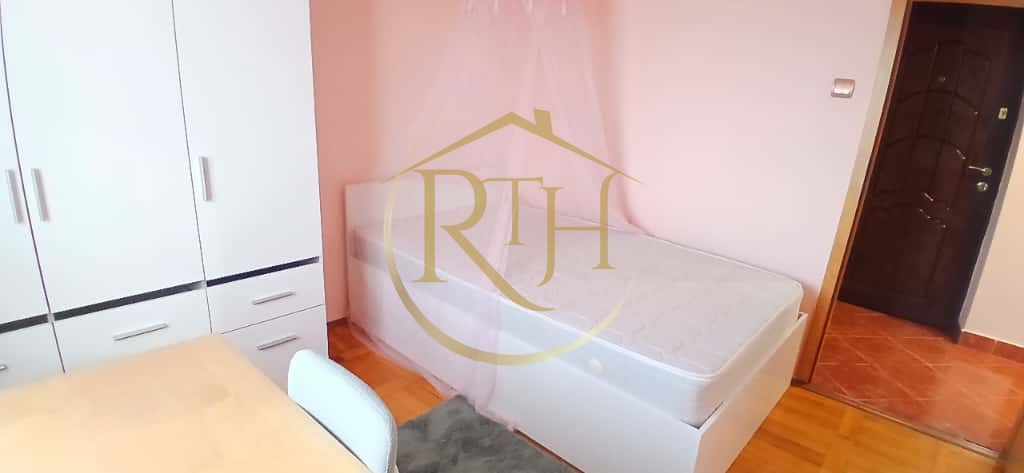 Oferim spre inchiriere un apartament cu 3 camere in Calea Girocului! - Poză 7