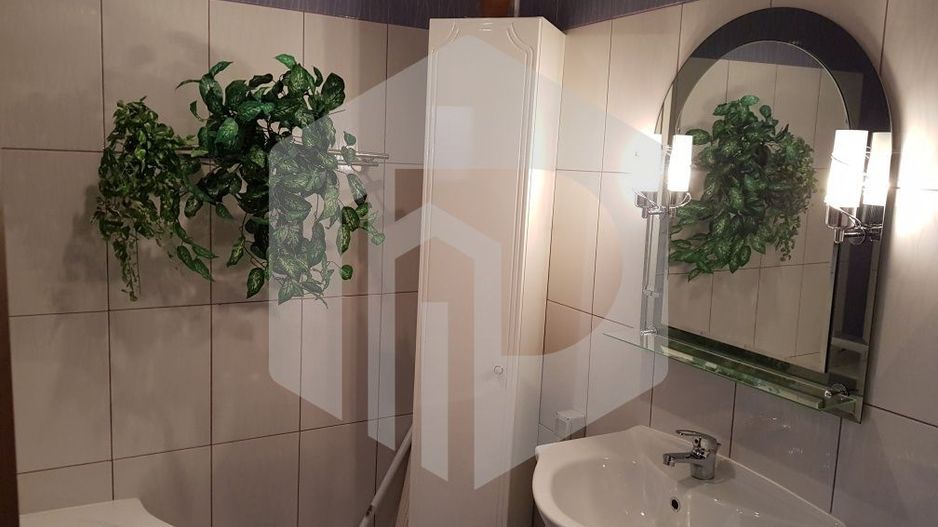 Casa individuala - 146mpu - Gara Mica - 2 Corpuri - Garaj - Curte - Poză 6