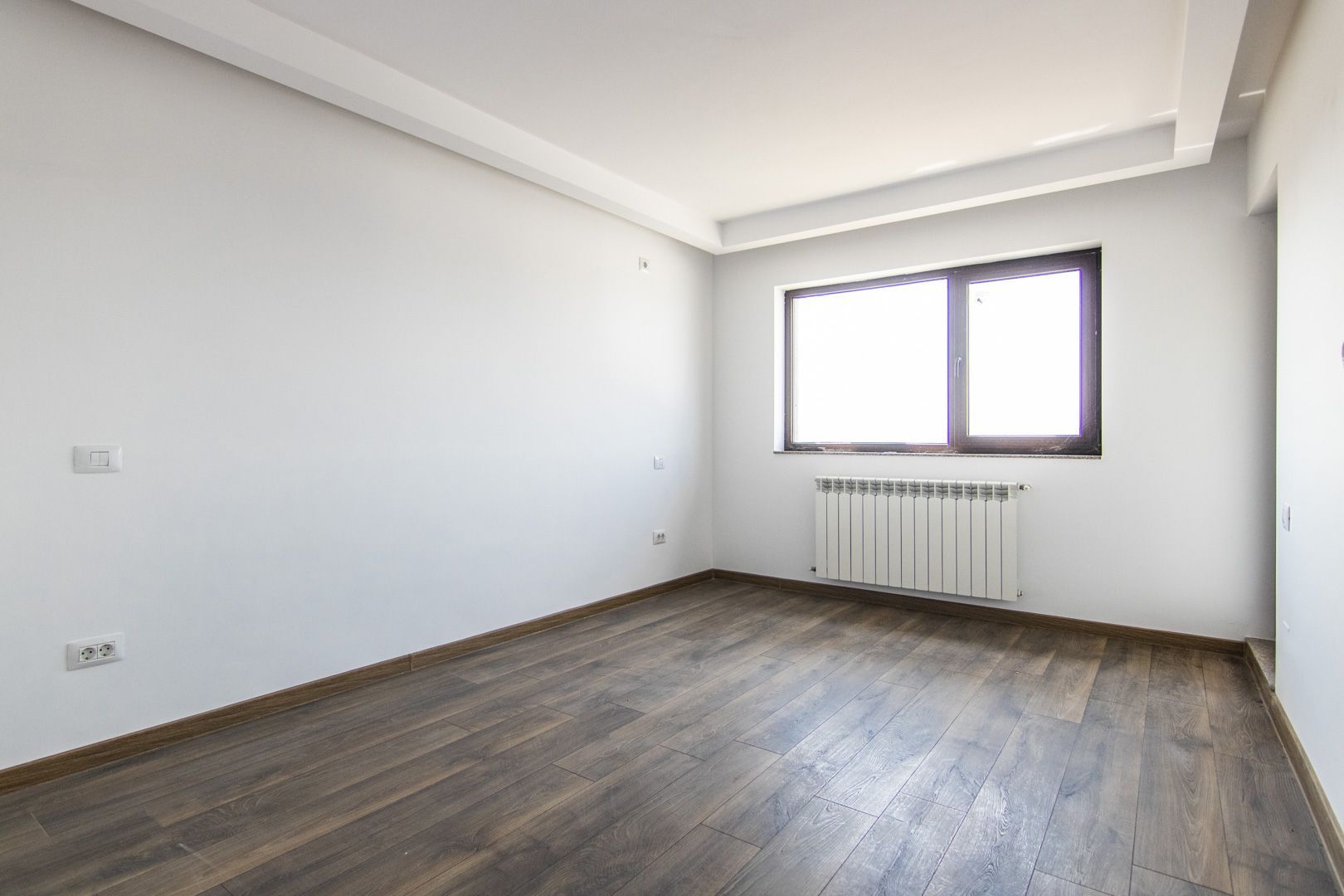 DE INCHIRIAT - PENTHOUSE-MILITARI-3 CAMERE CU TERASA DEOSEBITA 50MP,  NEMOBILAT - Poză 13