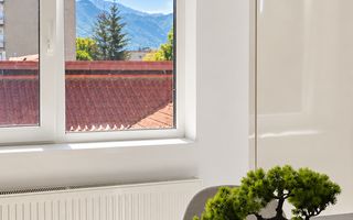 Garsonieră renovată și mobilată | Etaj 3/4 | Tractorul/Brașov - Poză 8