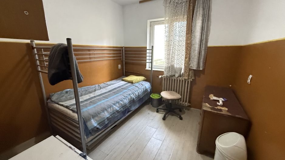 Garsonieră de vânzare | Zona Hurmuzachi | Parter - Poză 3