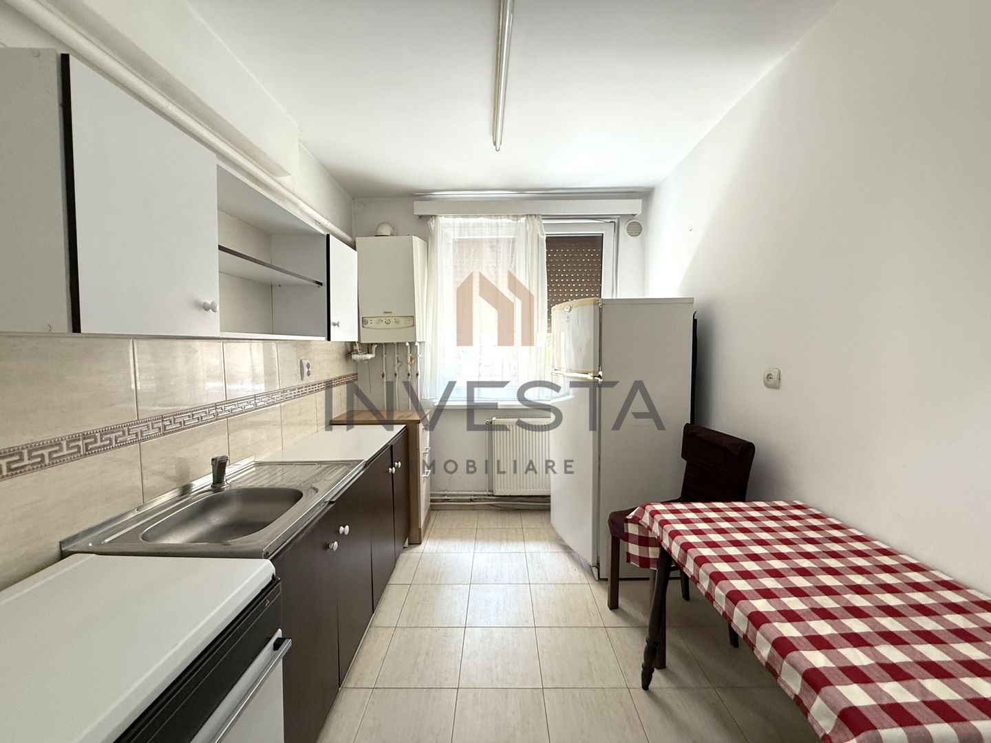 Apartament 2 camere, zona Horea – parter, mobilat și utilat - Poză 4