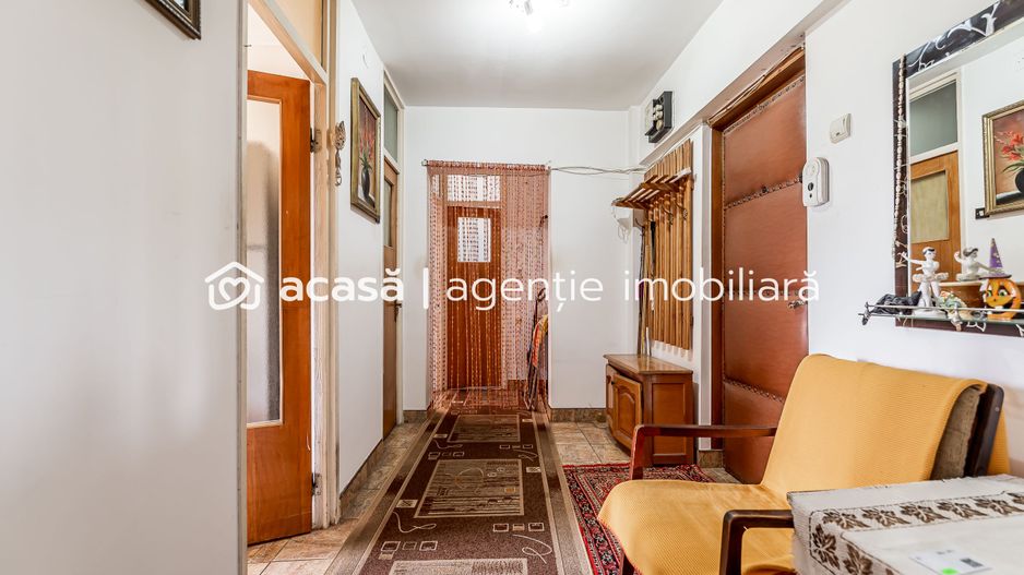 79.900 € | Vlaicu (între UTA și Lebăda) | 2 camere decomandat | lift - Poză 2