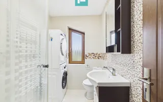 Casă confortabilă cu 6 camere la 10 km de Arad - Poză 18