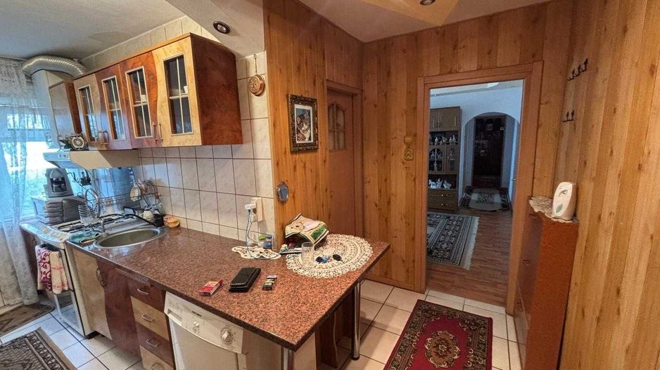 Apartament de vânzare – Craiovița Nouă - Poză 1