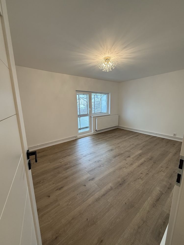 Apartament elegant, complet renovat – Etaj 1 – 66,5 mp utili - Poză 4