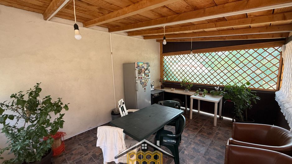 Casa individuala P+ Pod +Beci in sat Robanesti, 10 minute de Craiova - Poză 17