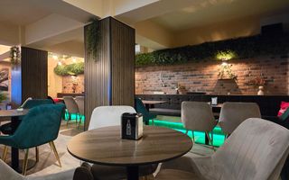 Piata Unirii- Spatiu comercial  stradal - Horeca / Medical / Comerț - Poză 22