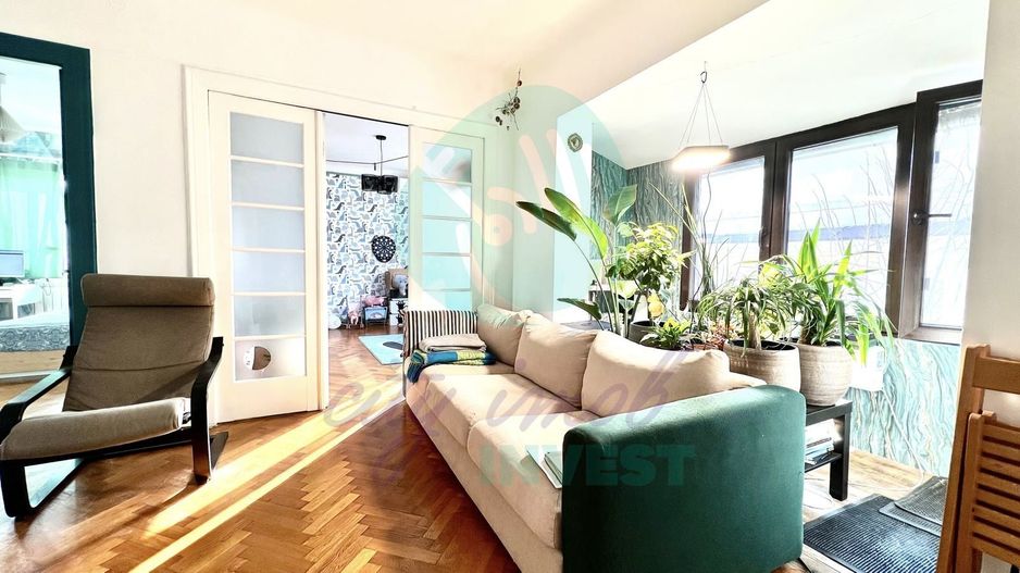 Apartament interbelic 3 camere+Birou demisol | Cotroceni | Liniște și grădină - Poză 1