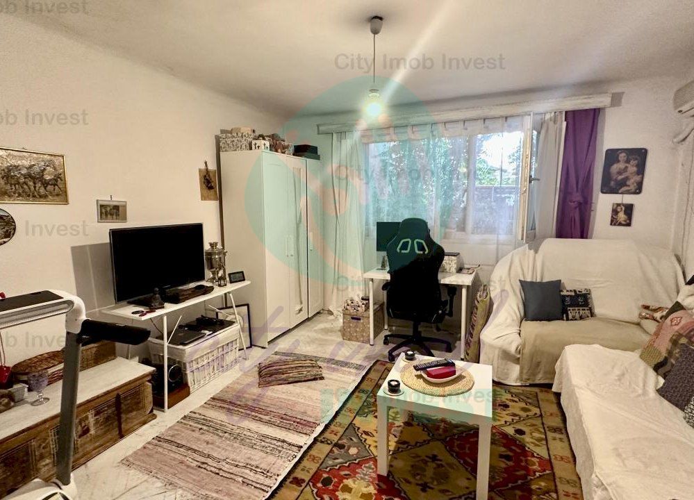 Casa singura la curte  - 7 minute de metrou - Poză 9